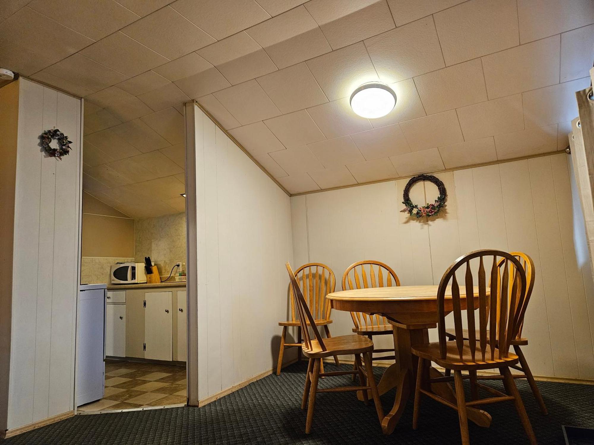 Swiss Chalets Motel Hope Ngoại thất bức ảnh