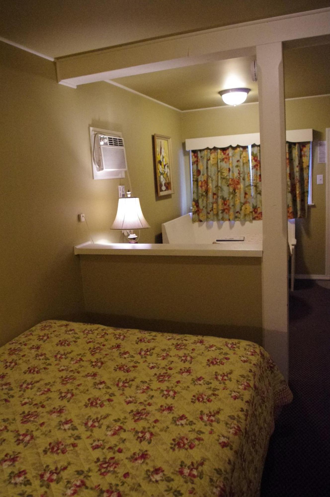 Swiss Chalets Motel Hope Ngoại thất bức ảnh