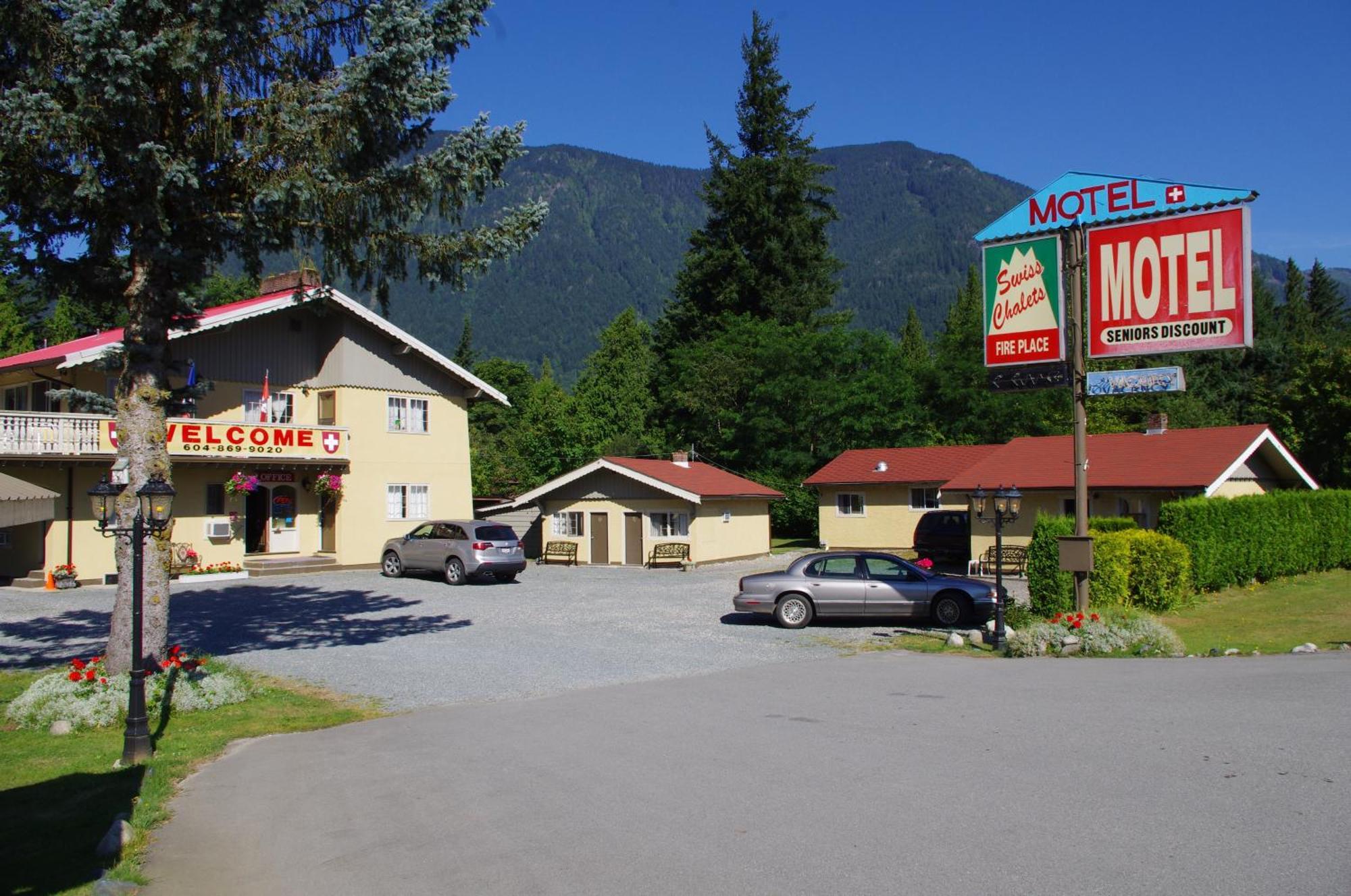 Swiss Chalets Motel Hope Ngoại thất bức ảnh