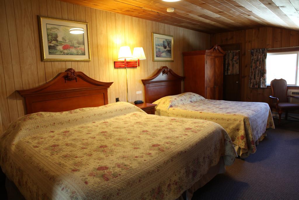 Swiss Chalets Motel Hope Ngoại thất bức ảnh