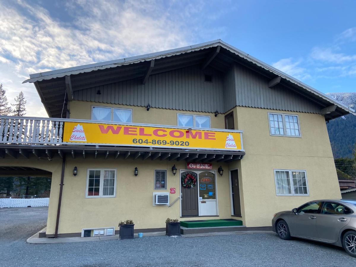 Swiss Chalets Motel Hope Ngoại thất bức ảnh